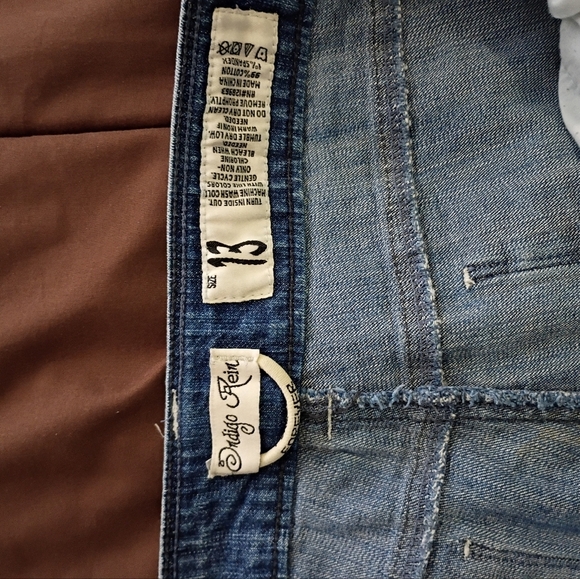 Indigo Rein Forever Jean Shorts - Picture 3 of 4